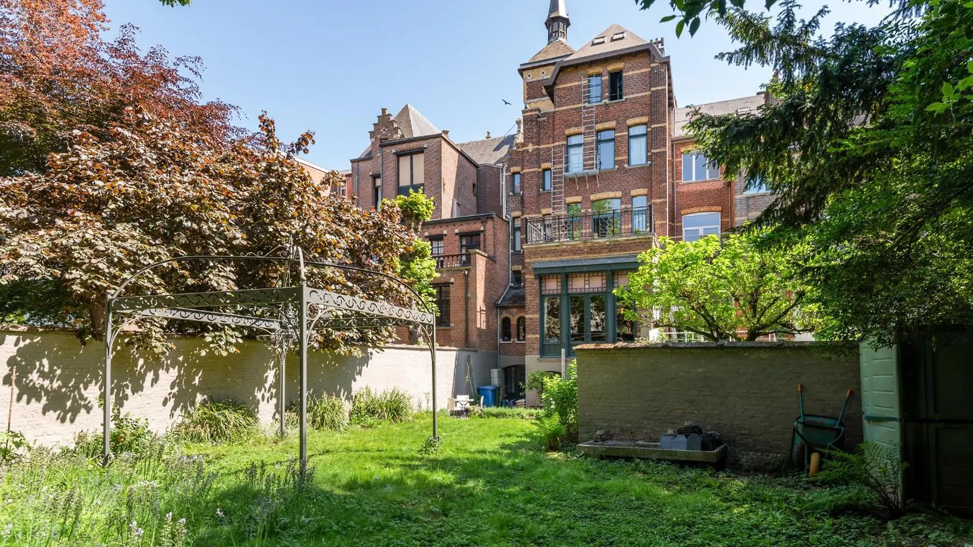 Apartman B&B Baron Osy Suite Second Garden Antwerpen Belgium